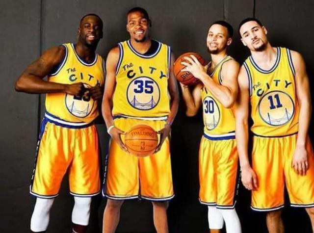 大场面球员 大场面球员