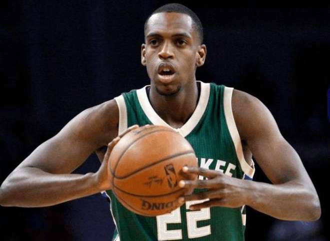 后二与背飞 后二与背飞